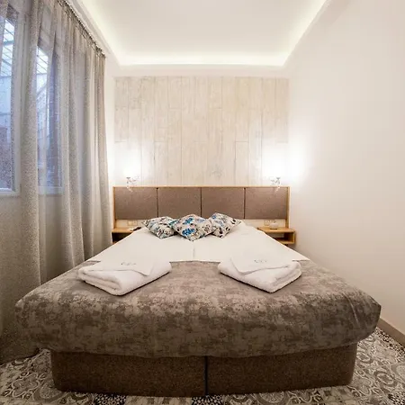 Pearl Life - No Window Appartement