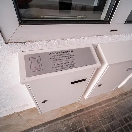 Pearl Life - No Window Apartment *